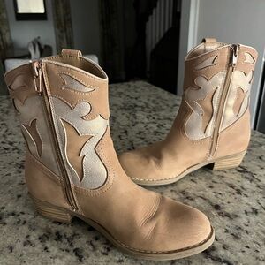 Girls Western Boots size 2